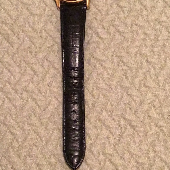 Men’ Mickey Mouse Watch - Picture 5 of 5